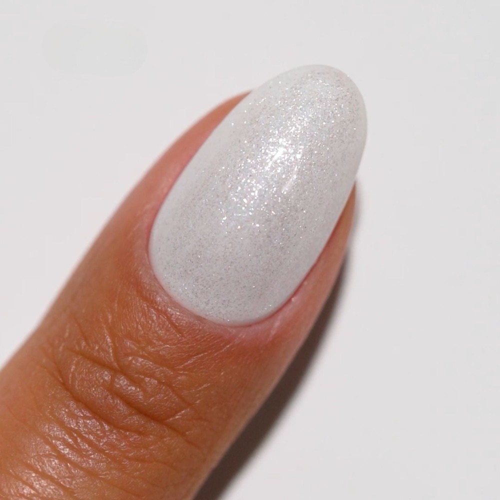 DND Diva Nail Lacquer DV001 - Icy Glitz (LACQUER ONLY)
