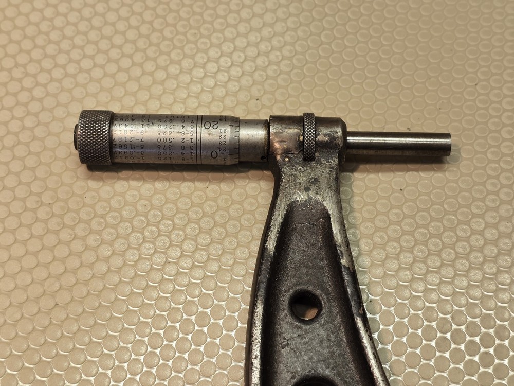 Starrett 436 Outside Micrometer, 15 16" Range LARGE
