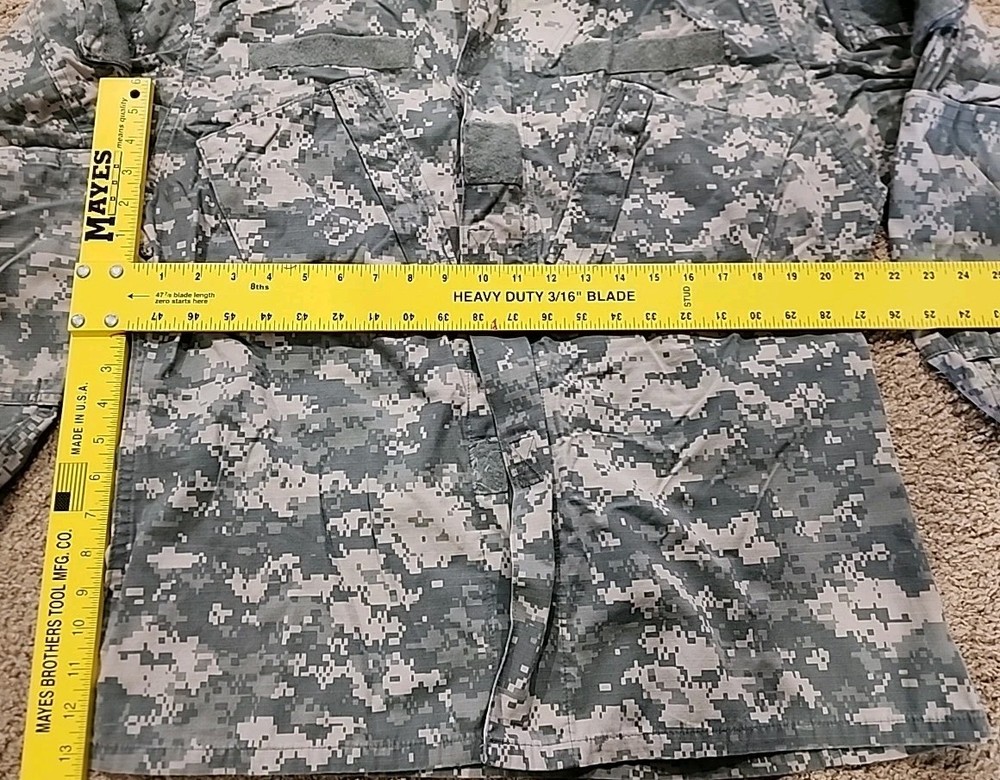 US Army Digital Camo ACU Combat Uniform! Medium-Regular! Ships Same Day!