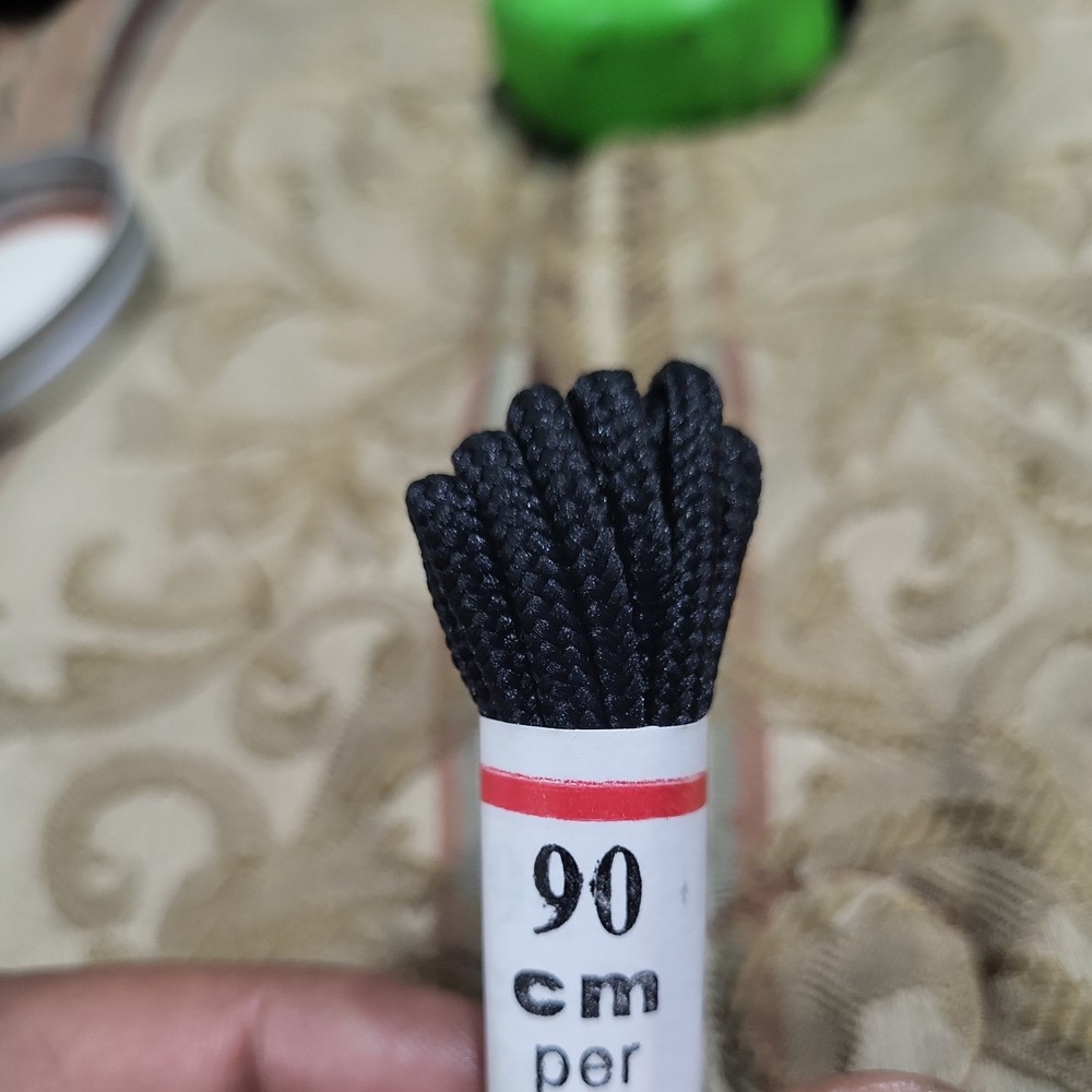 Generic Brand Shoe Laces black (90 cm Per Pair)