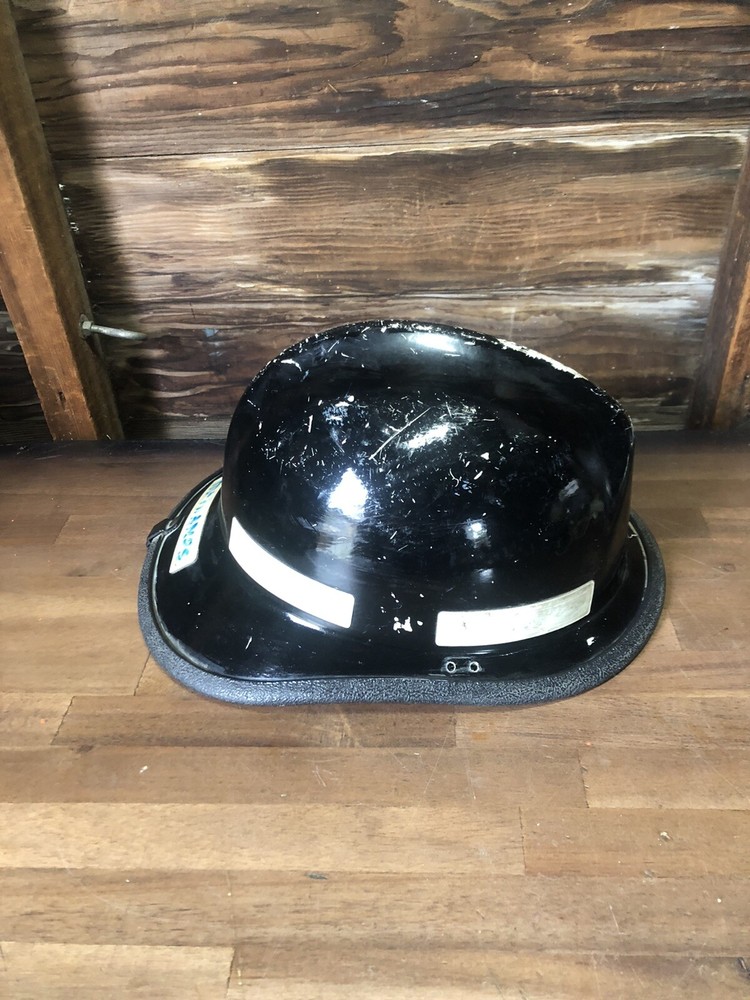 VINTAGE CAIRNS & BROS FIRE HELMET