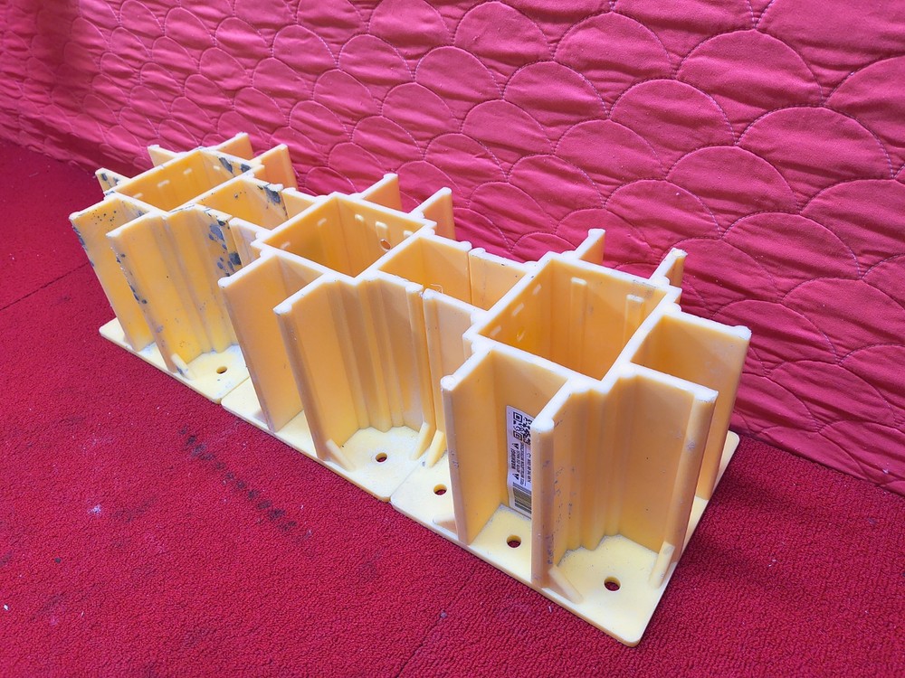 9 Used Safety Boot Guardrail System Good Condition