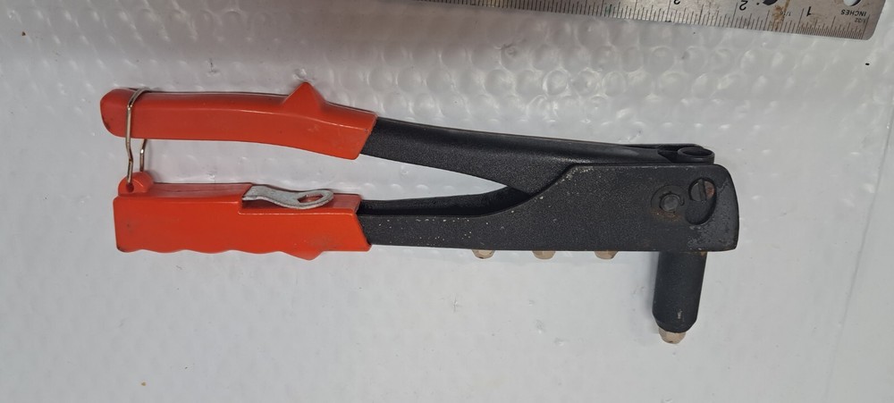 MIT Michigan Industrial Tools Rivet Gun - Riveter