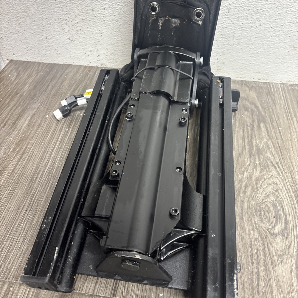 Quickie Center Mount Power Elevating Power Articulating Footrest Assembly #P3
