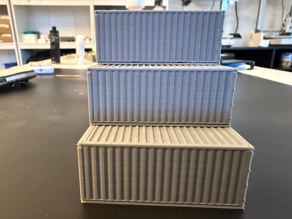 Ho Scale X6 20ft Shipping Containers