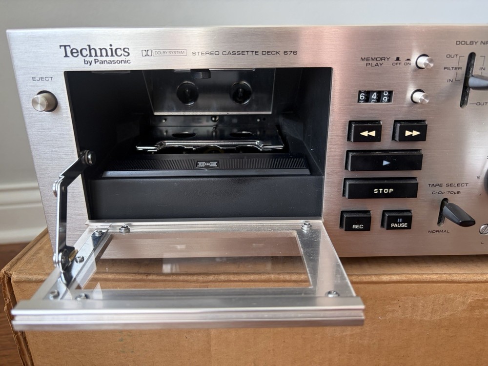 Technics RS-676US Cassette Tape Deck Original Box and Paperwork Multi Voltage