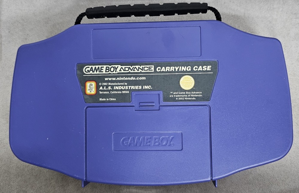 Nintendo Game Boy Advance Carrying Case