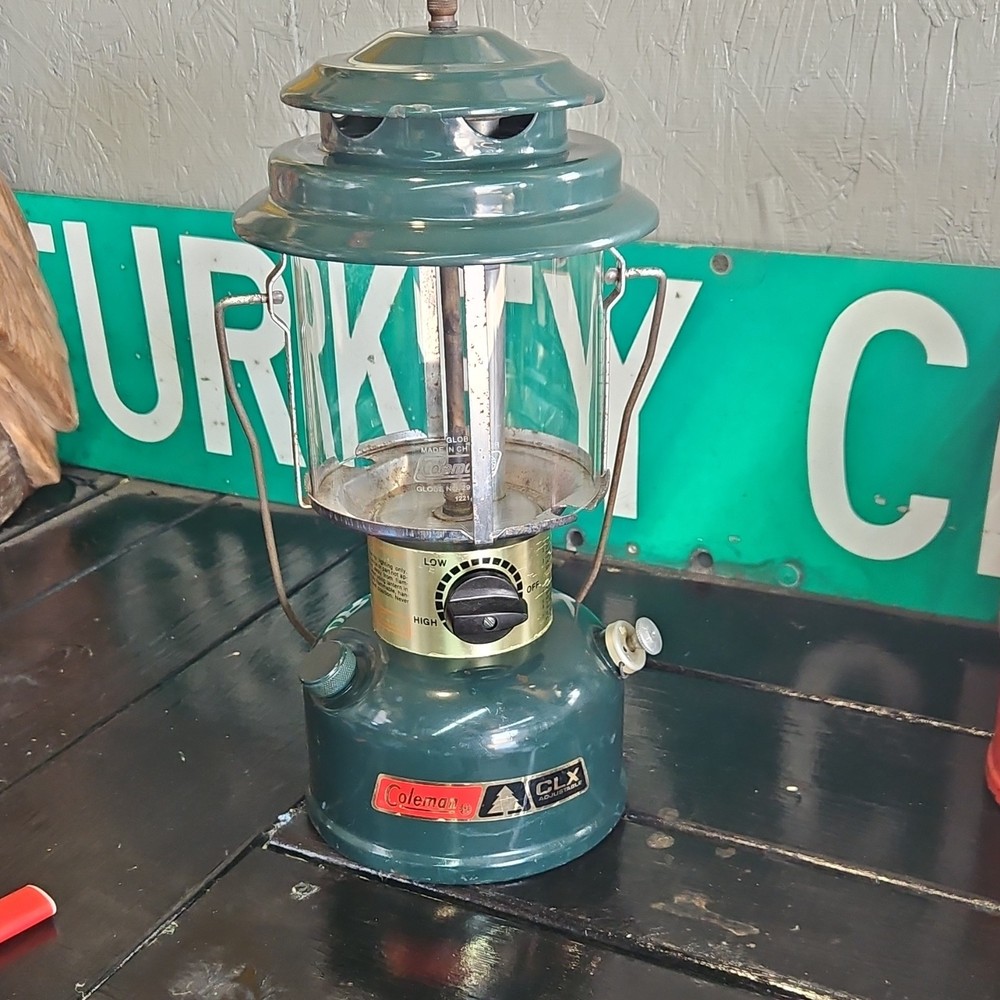 Coleman CLX Lantern Model 290
