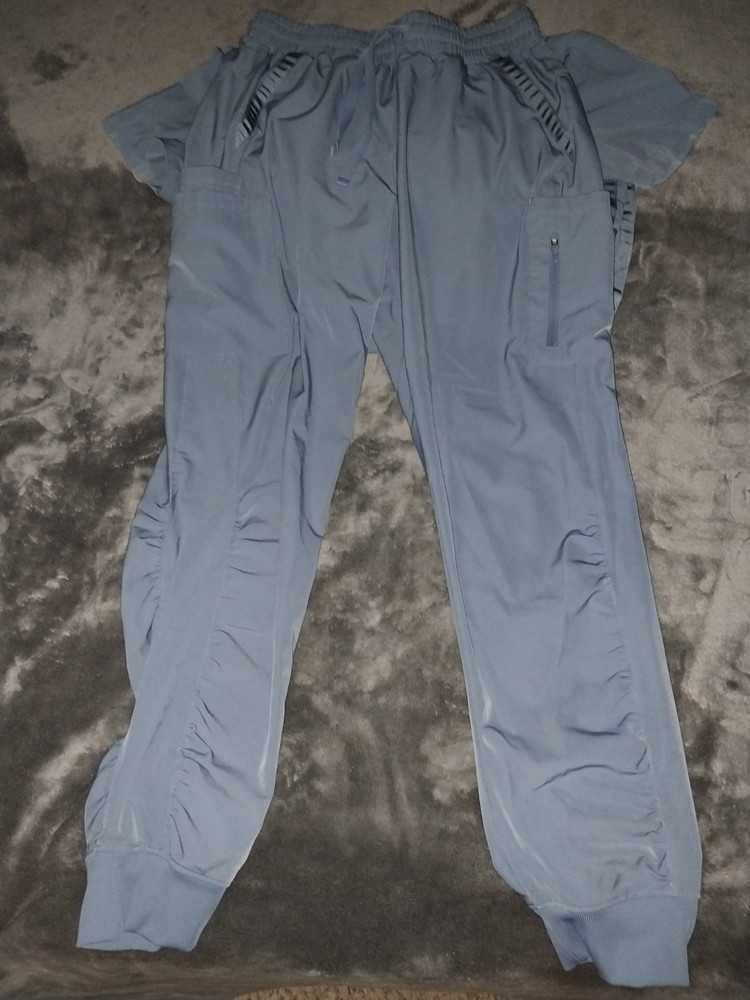 scrub sets women
