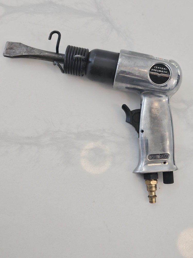Central Pneumatic 32940 Air Hammer 150mm
