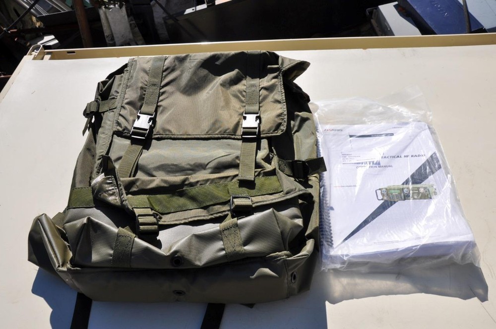 Harris AN/PRC-150 backpack with operation Manual
