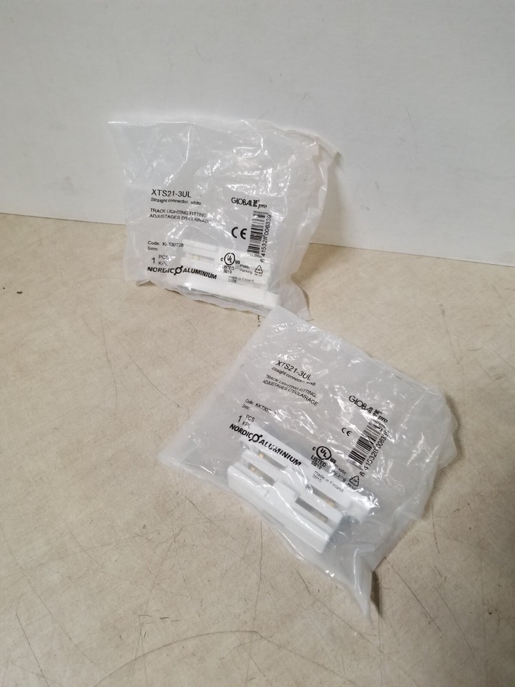 Global Pro XTS 21-3UL Straight Connector WHITE