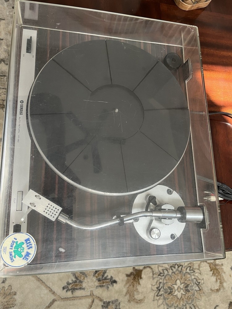 Yamaha YP-B2 Auto-Return Turntable