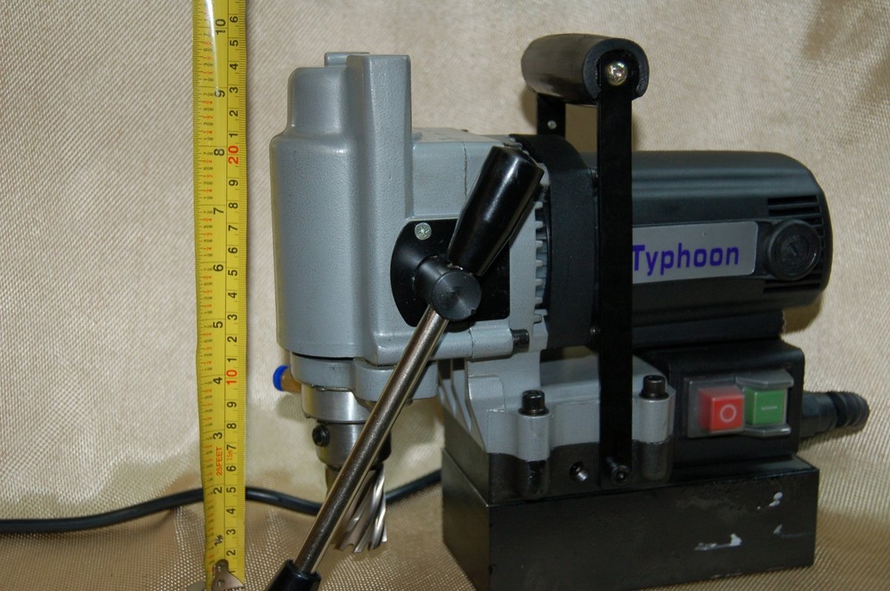 BLUEROCK ® Tools TYP-28A MINI Magnetic Drill Press Typhoon Small Mag Annular
