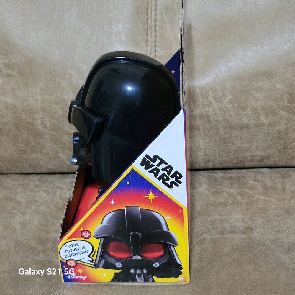 Star Wars FORCE N TELLING VADER Disney Fortune Telling Darth Vader