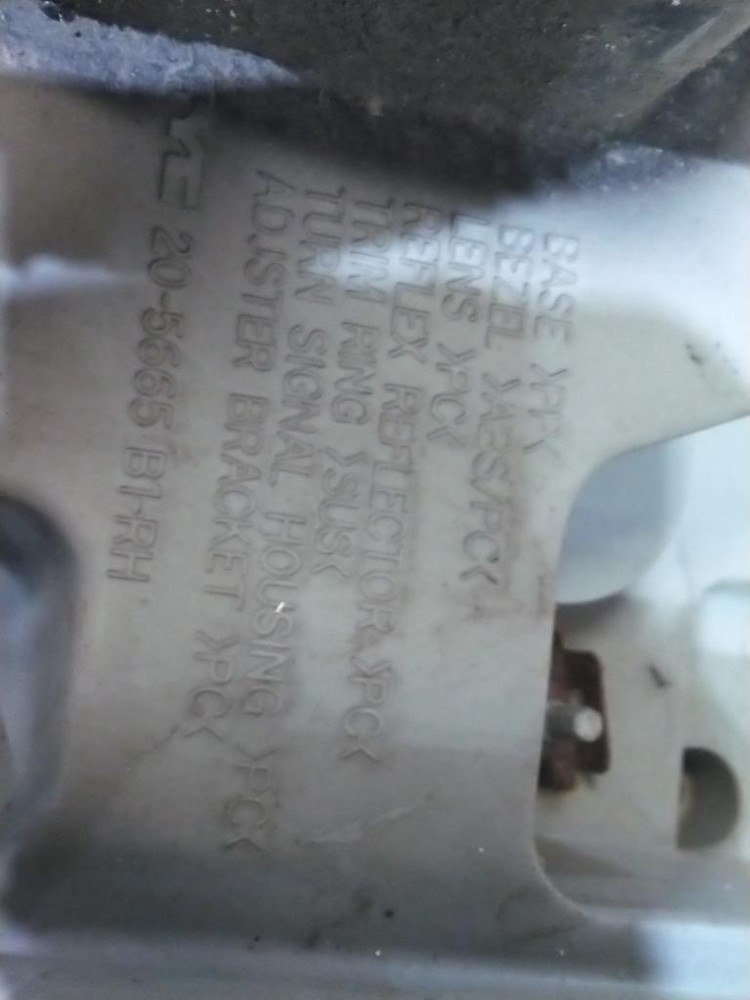 For 2013 INTERNATIONAL TERRASTAR HEADLIGHT BEZEL Right , OH