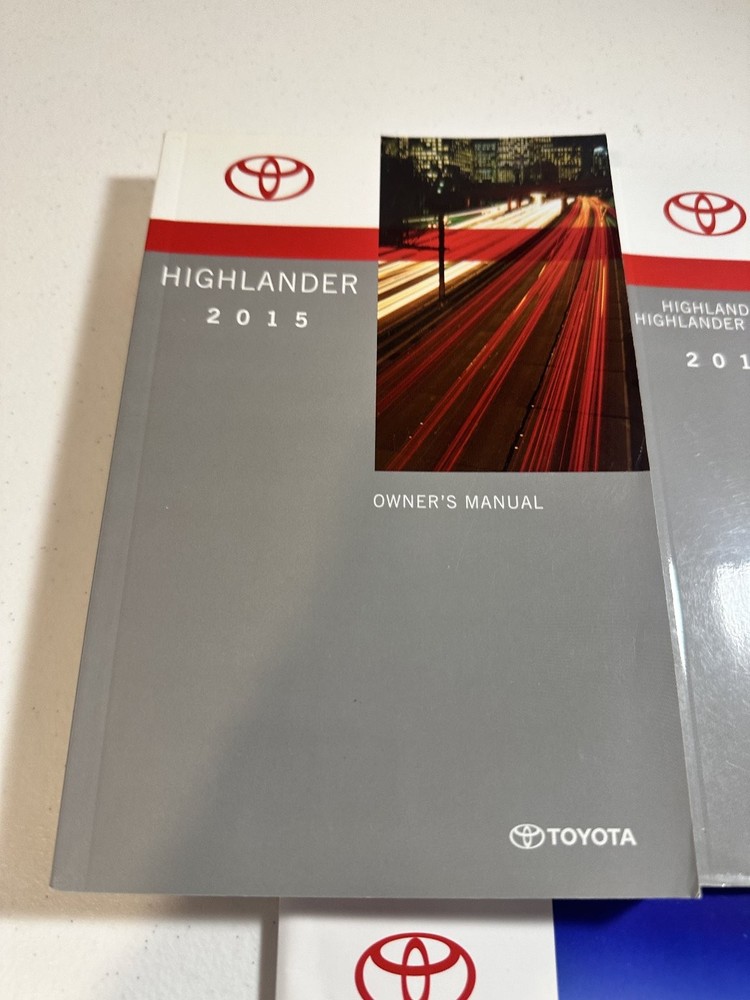 Toyota Highlander Owner's Manual Set 2015