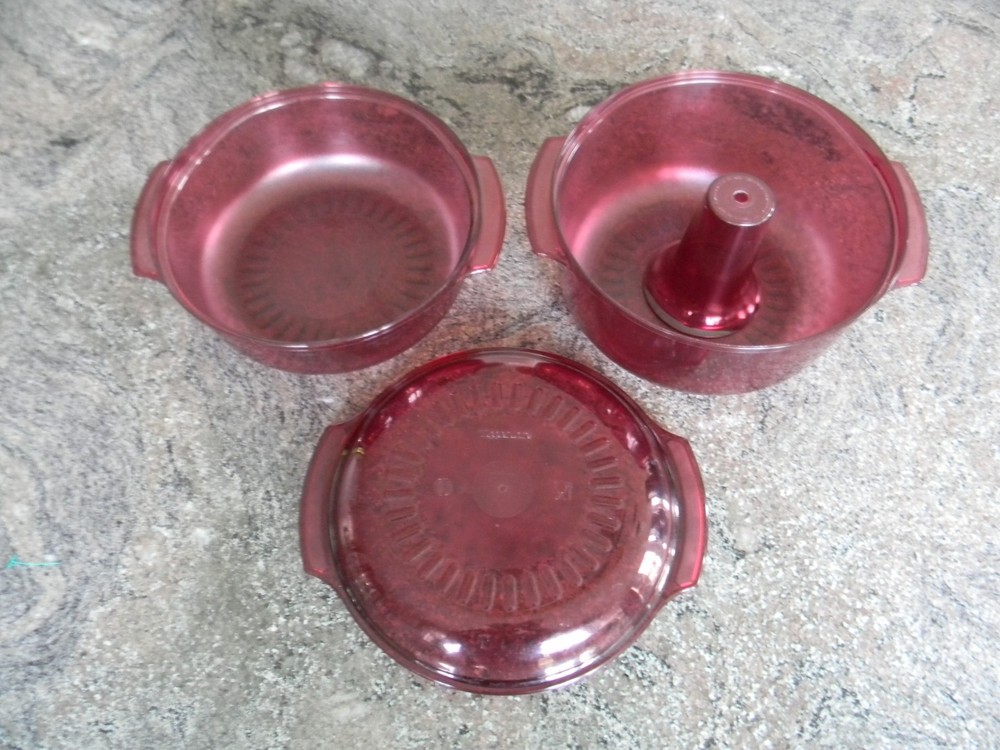 Vintage 4 Piece Tupperware 3 QT Stackable Cooker Microwave Steamer Cranberry