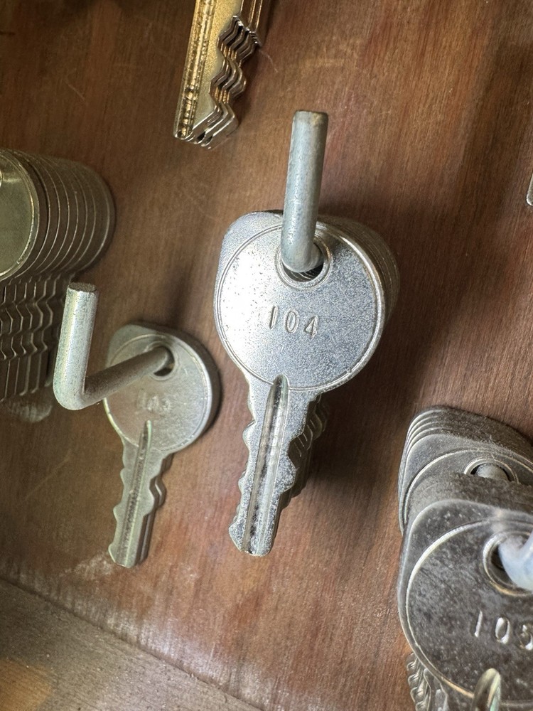 Mercury Outboard Ignition Key # 104