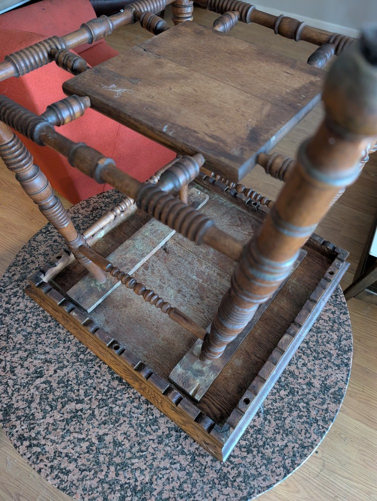 Antique Victorian Spindle Style Oak Accent Side Table