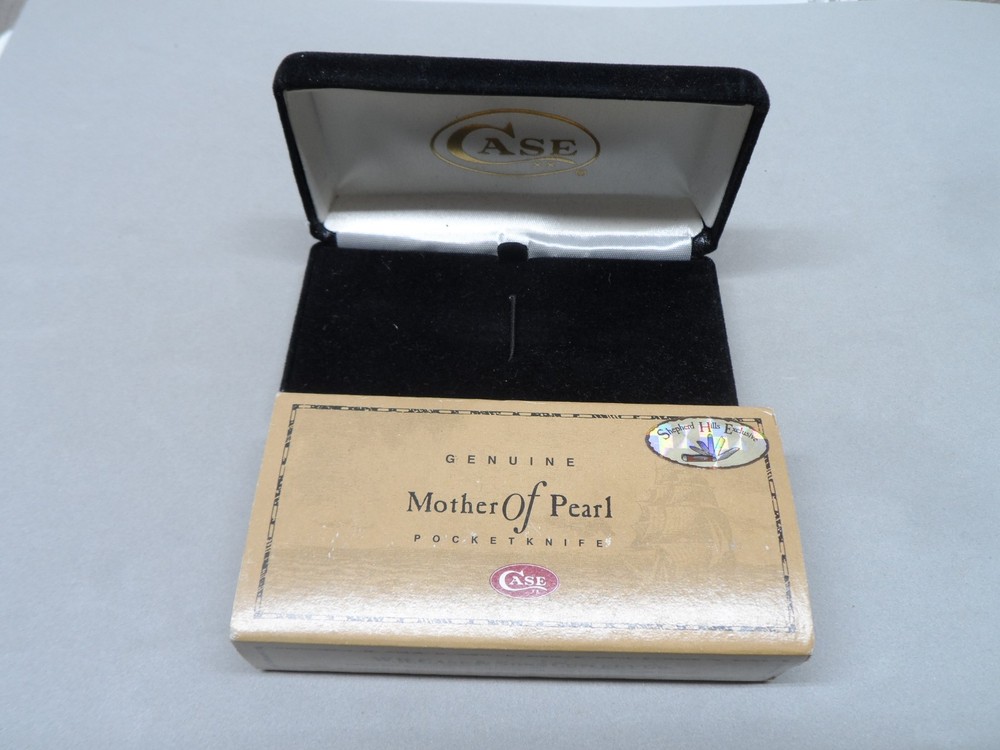 Case xx empty clam shell box