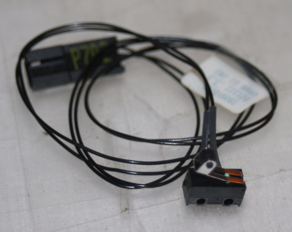 Tiny Micro Switch w/Roller & Wire Harness