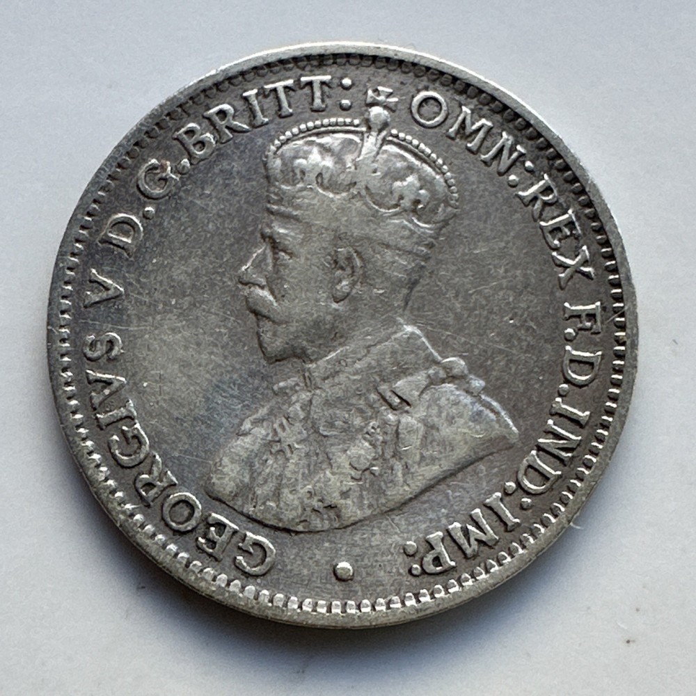1925 AUSTRALIAN STERLING SILVER THREEPENCE COIN