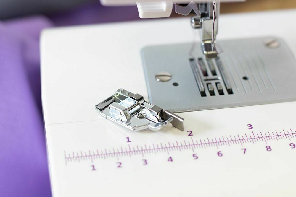 Gemini Sewing Machine Feet Set + DVD Bundle 652174 New