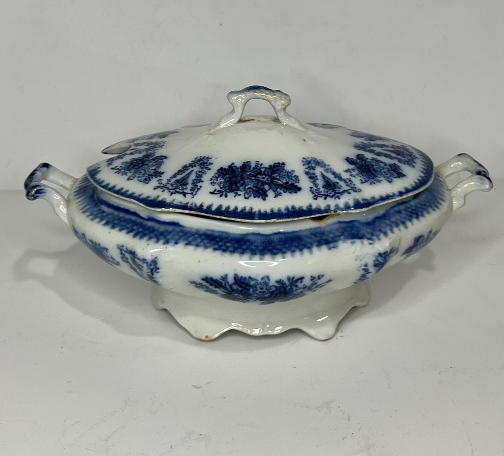 WH Grindley Bone China Small Taureen (No Ladle)