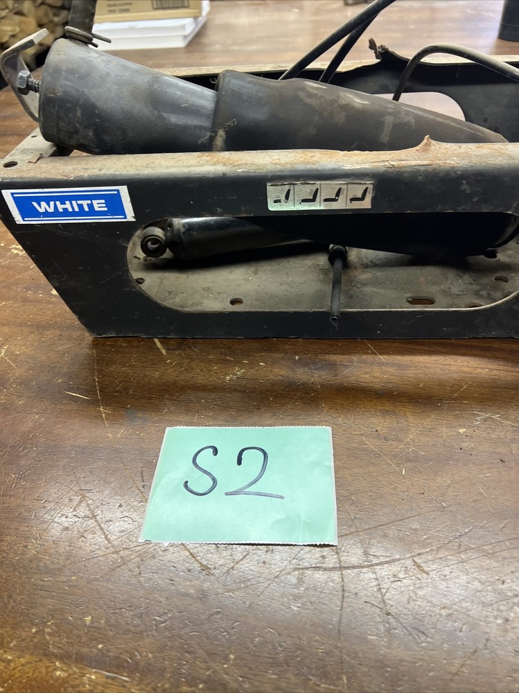 white air seat base mount