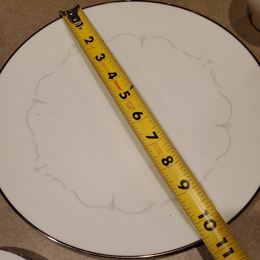 Noritake Whitebrook 4-Piece Place Setting – Multiple Sets Available