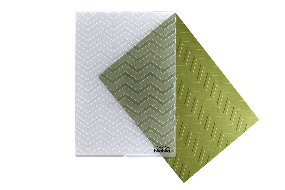 Bira Craft 5" x 7" Zigzag Line Embossing Folder