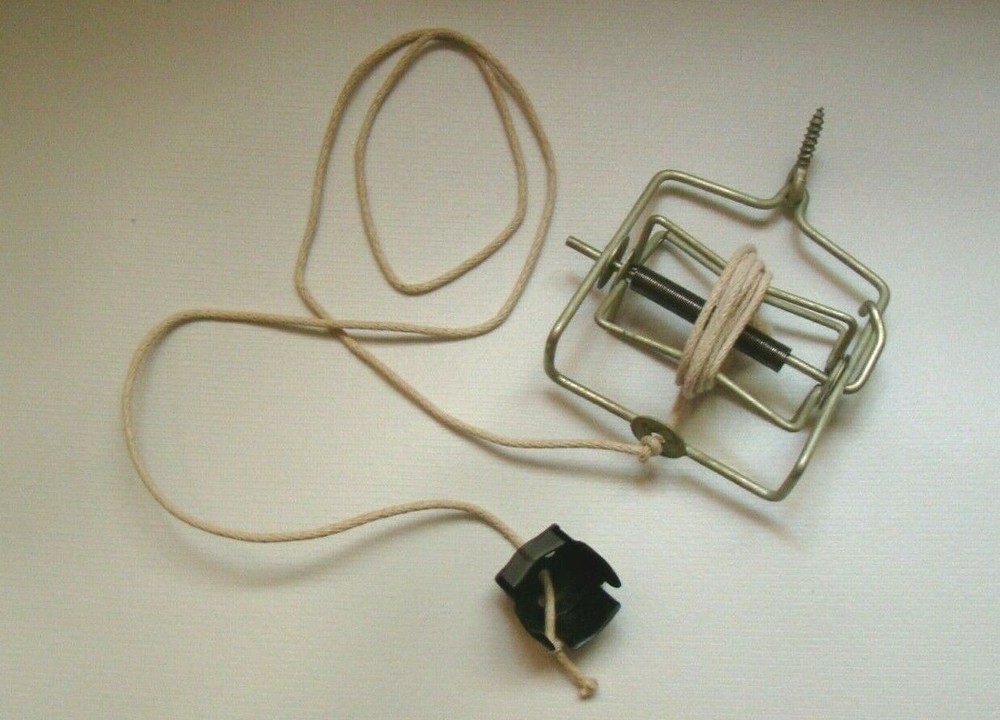 Antique Williams? Pool Chalk Holder Retractable Billiard Ceiling Table Rare Pull