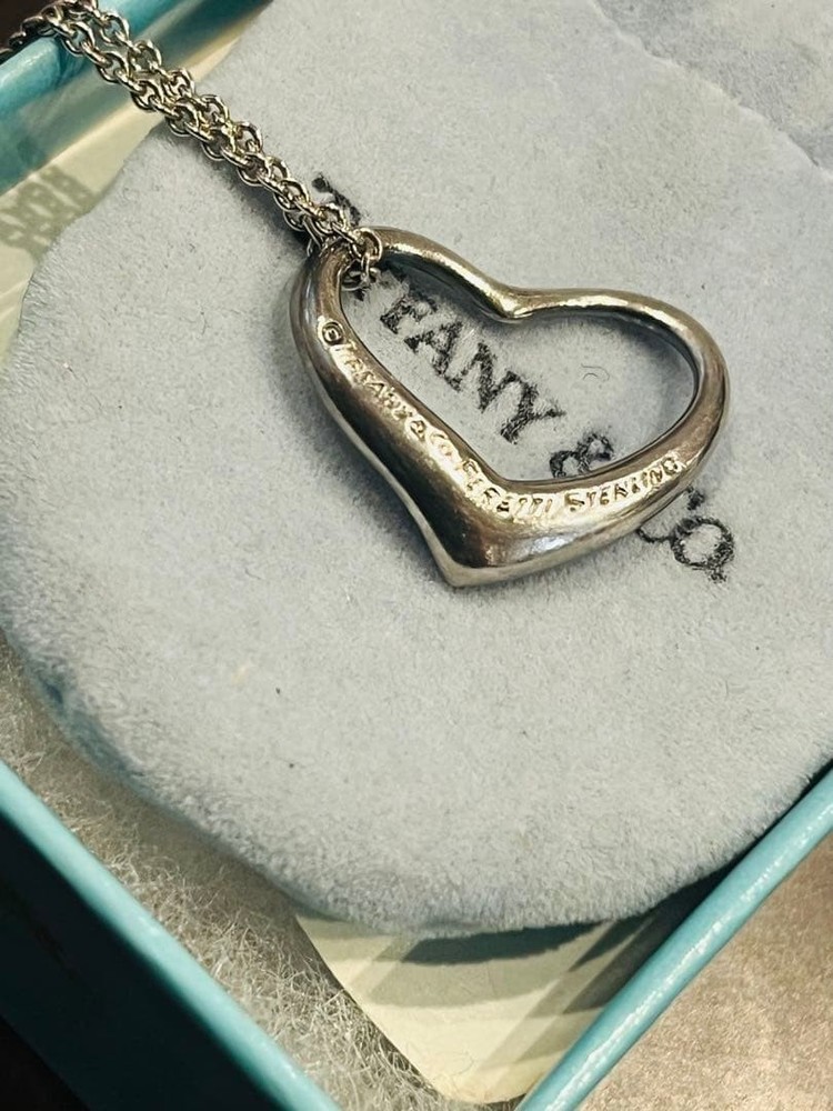 Tiffany & Co. Heart-shaped necklace
