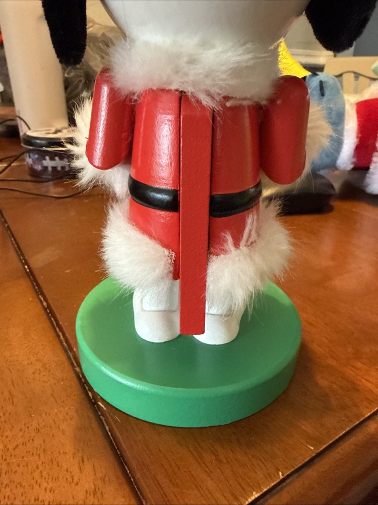 Peanuts, Snoopy Collectable Nutcracker, 8.5" Tall, by Ruz
