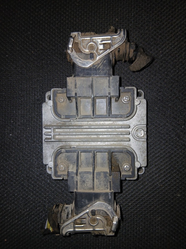 Opel Corsa Transmission Control Module  55 565 001