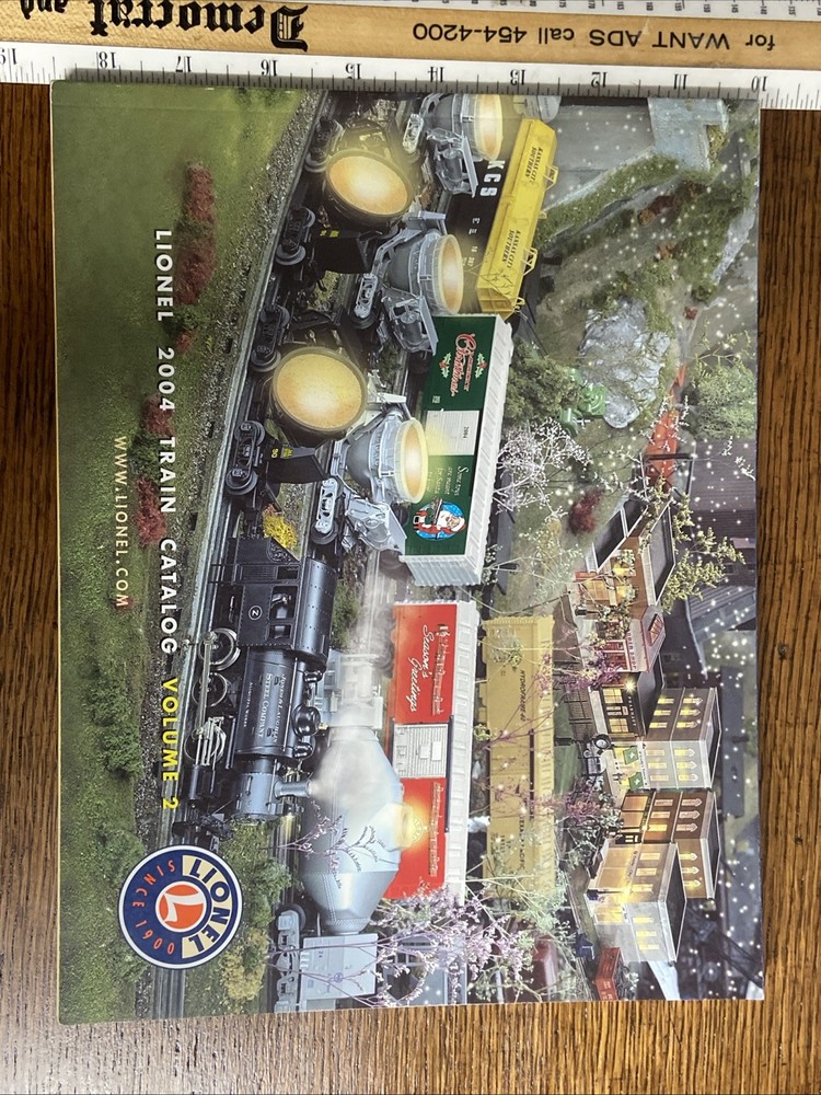 Vintage Lionel 2004 Train Catalog Volume Two ￼