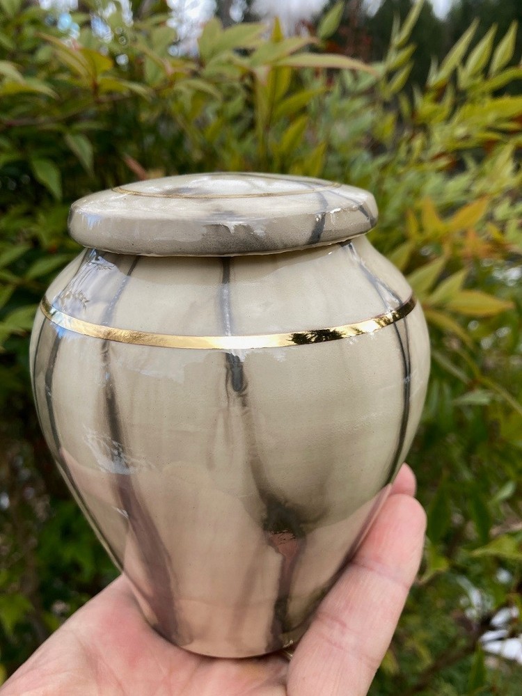 Handmade Ceramic Cremation Urn in Ruby Red, small size for pet ashes, 50 ci