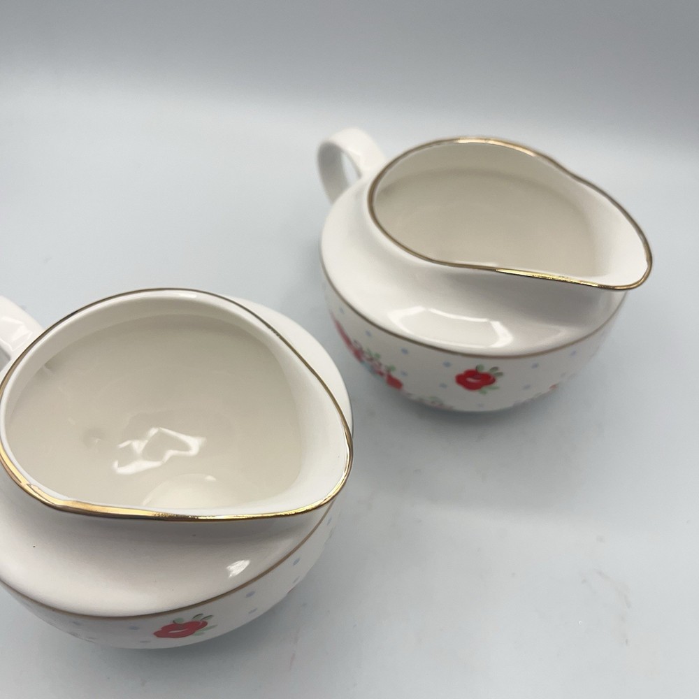 Grace Teaware Vintage Floral Creamers (2)