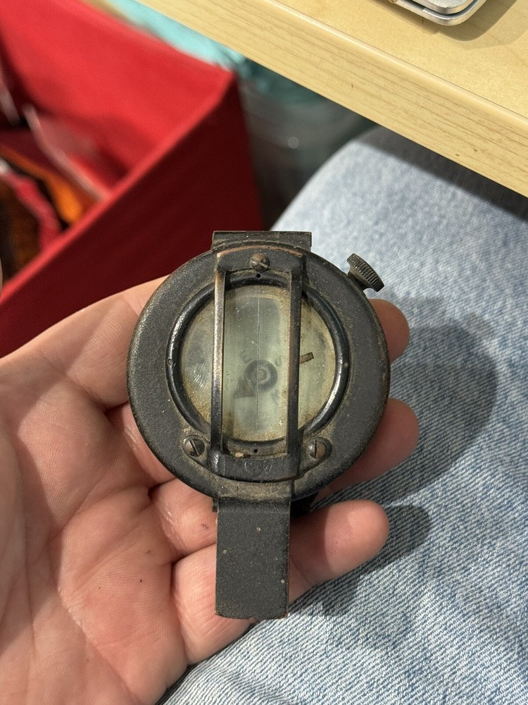Original WWII British Army compass N&G Ltd (19621)