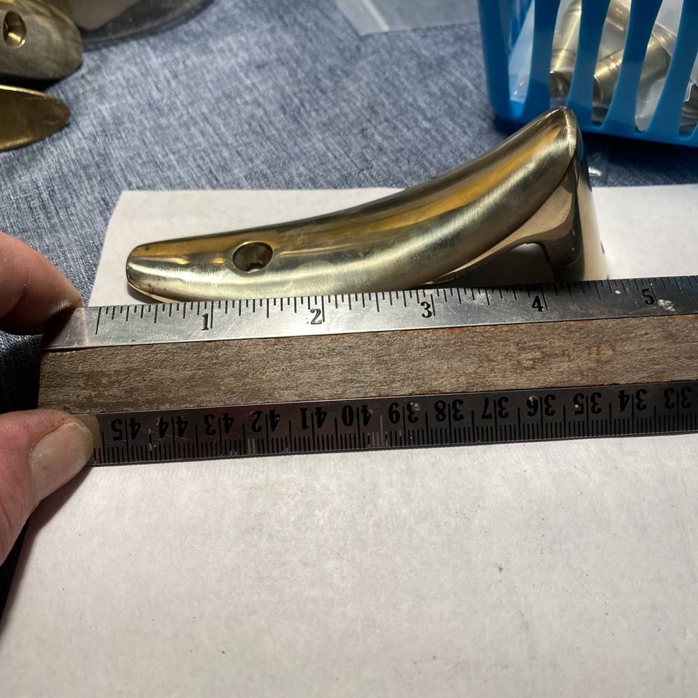 Thompson Center arms Hawkins Muzzleloader Butt Plate with Screws. (Size Below)