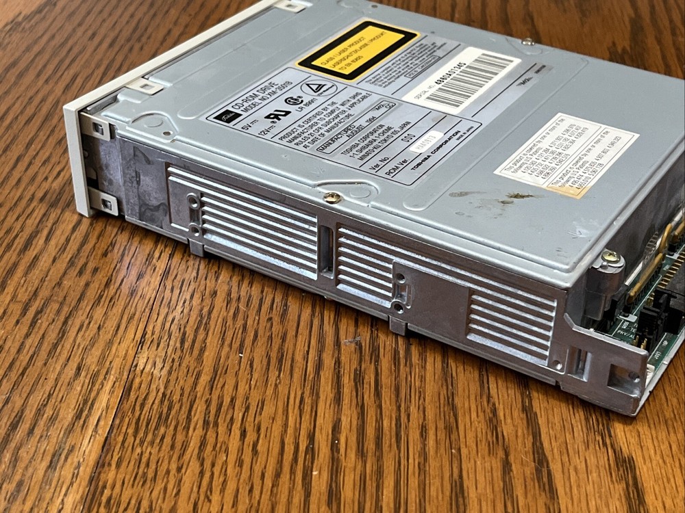 Compact disk RU CD-Rom Drive