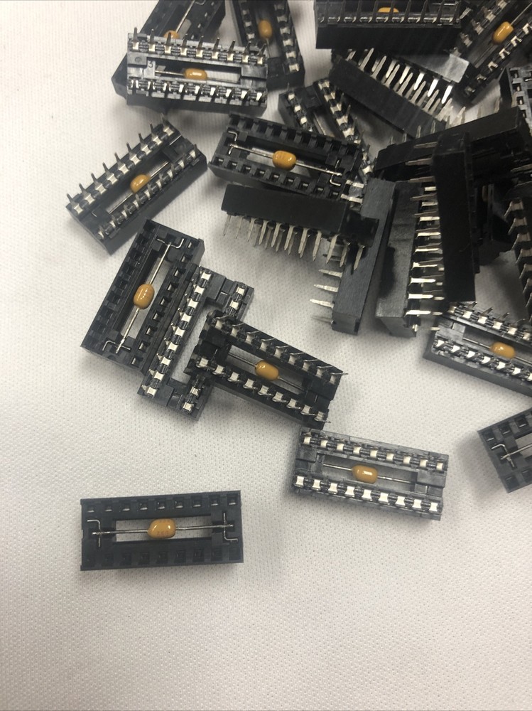 Socket 18 Pin , ID-D-7-5-5-8, Tegal?
