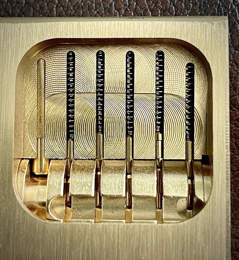 Brass Cutaway Padlock w/ 2 Keys. Locksmith Locksport