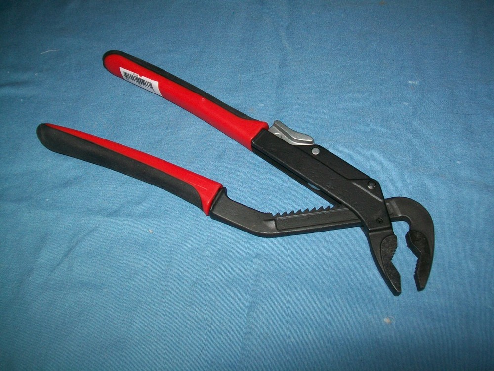 NEW Blue-Point AP10 10" Adjustable Joint Pliers