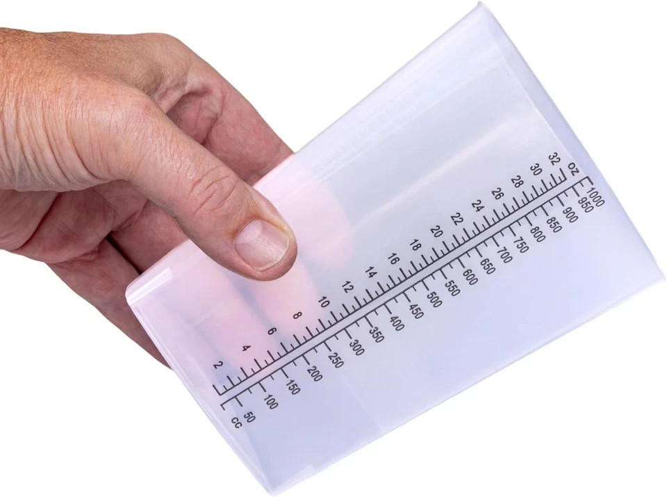 Plastic Graduated Triangular Intake Output Container [5 Pack] 32 Ounce...