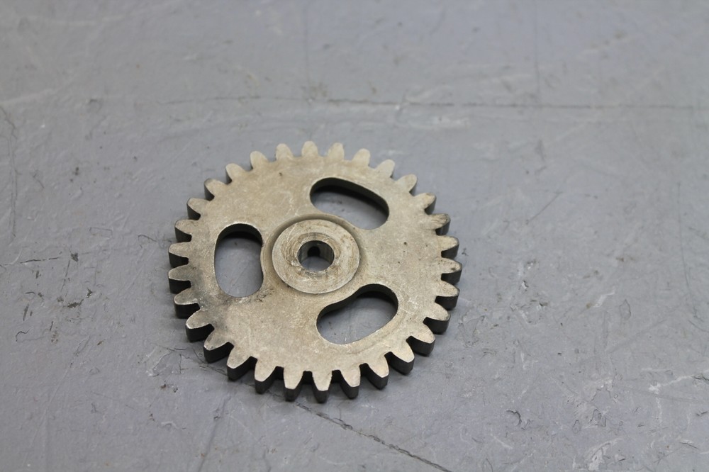 1984 SUZUKI SP100 ENGINE OIL PUMP DRIVE DRIVEN GEAR