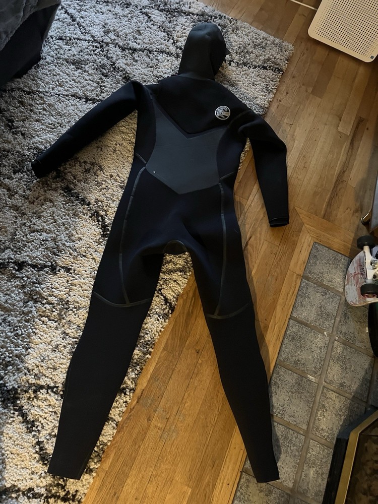wetsuit men large