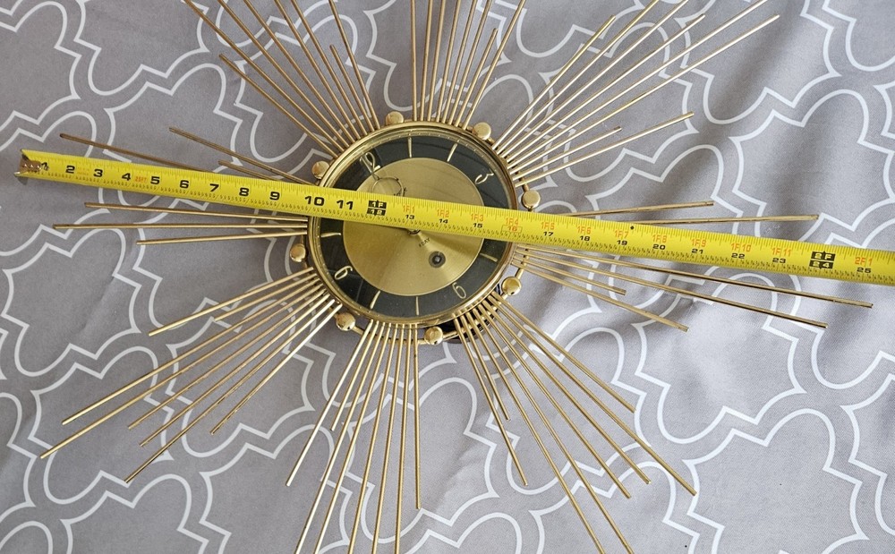 Foresville Starburst Clock, Read Description