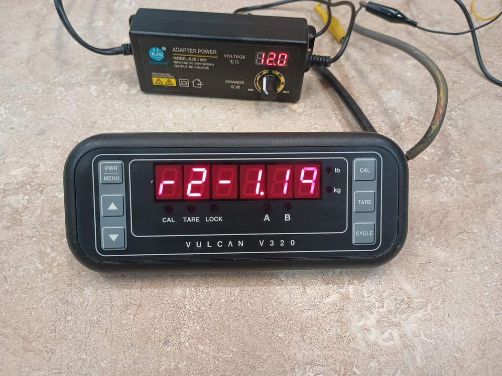 Vulcan V320 Meter, on-board scale meter. Working